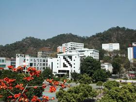 学校名称韩山师范学院